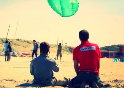 PowerKiten een workshop op het strand